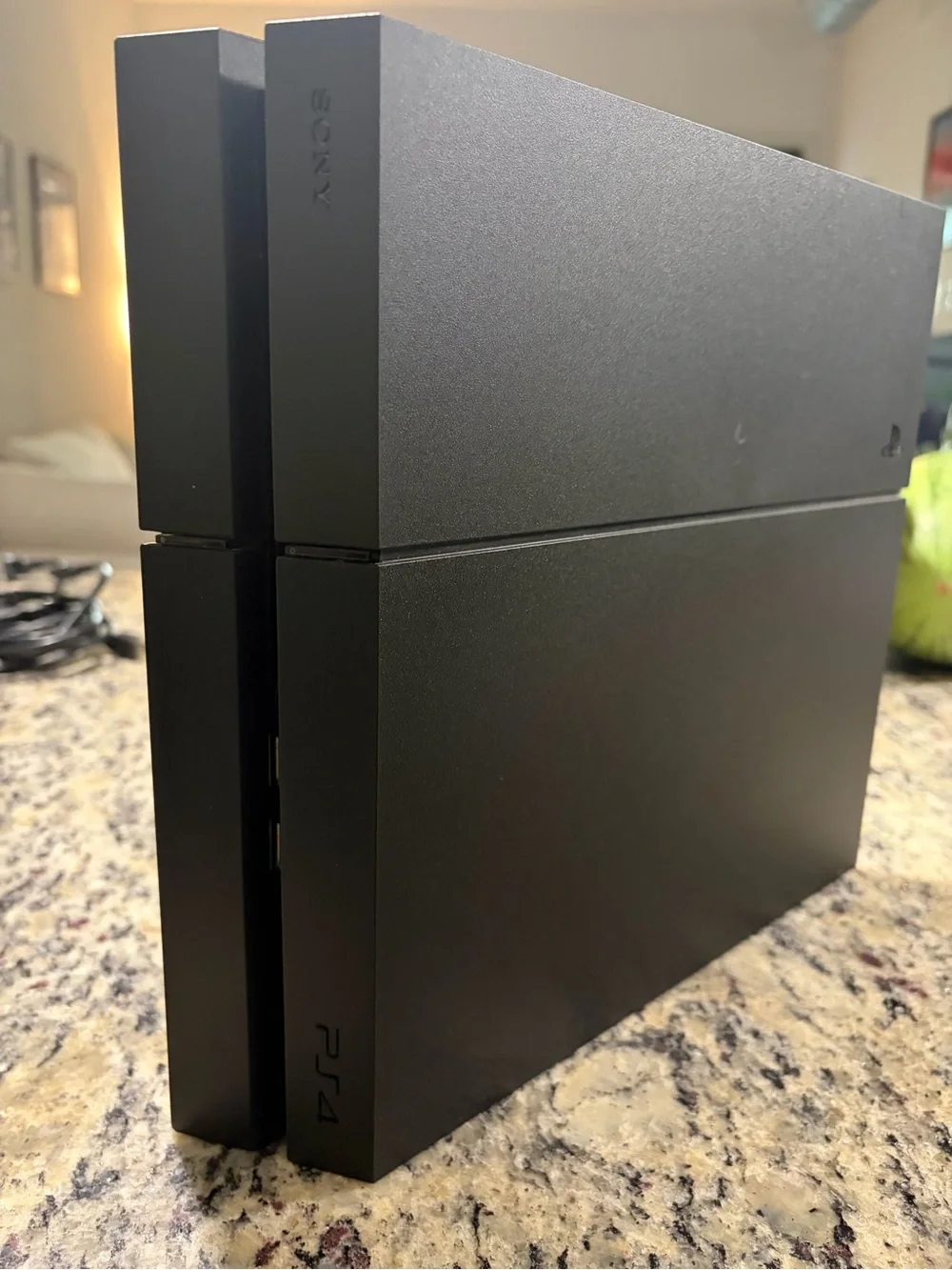 Sony playstation ps4
